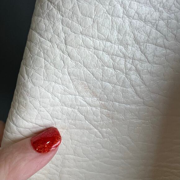 Slouchy Off White Hobo Bag Purse with Flaw (marks) - Picture 12 of 12